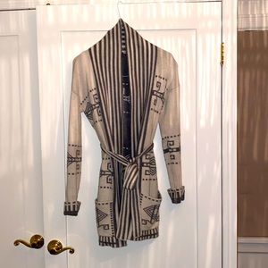 Central Park West toe waist cardigan
